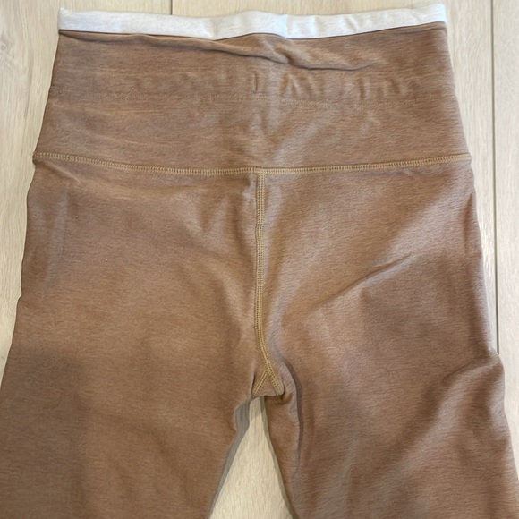 Vuori vibe elevation active bra & leggings set - Picture 9 of 12